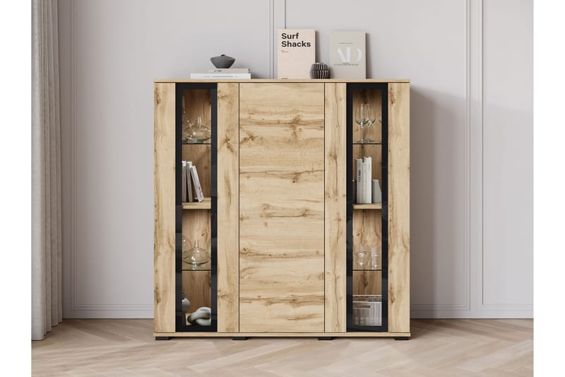 Gamal Highboard, Brun