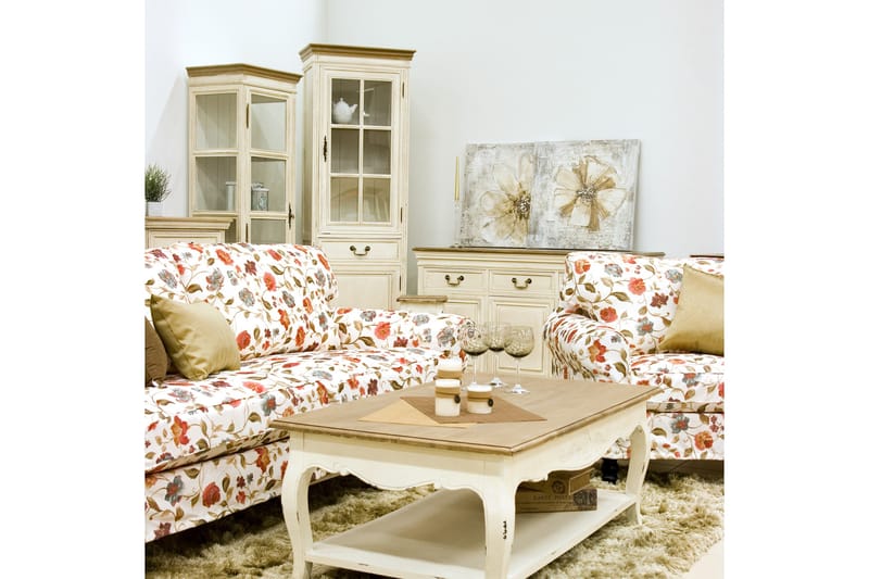 Samira Vitrinskåp - Products - Förvaring - Skåp - Vitrinskåp