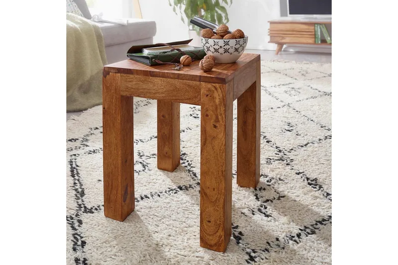 Sido bord Wohnling massivt trä 35x35cm med träben, lantlig stil Rosenträ - Rosenträ - Products - Möbler - Bord & matgrupp - Avlastningsbord & sidobord - Brickbord & småbord