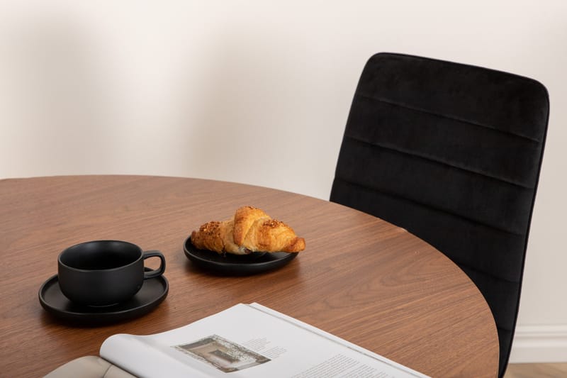 Bianca Matgrupp 110 cm Rund med 4 Windu Lyx stolar - Svart - Products - Möbler - Bord & matgrupp - Matgrupp