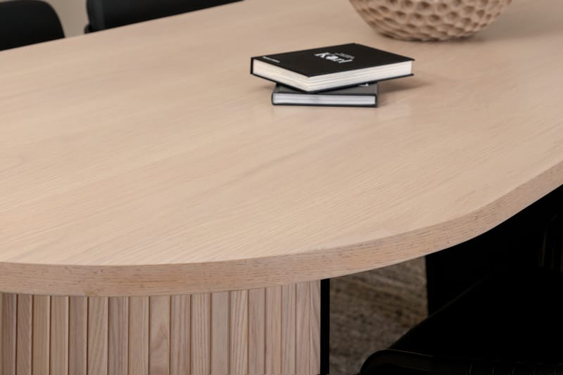 Bianca Matgrupp 200 cm Oval med 4 Tvista stolar - Svart - Products - Möbler - Bord & matgrupp - Matgrupp