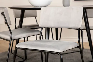 Dipp Matgrupp 115 cm Rund med 4 Kenth stolar - Svart - Products - Möbler - Bord & matgrupp - Matgrupp