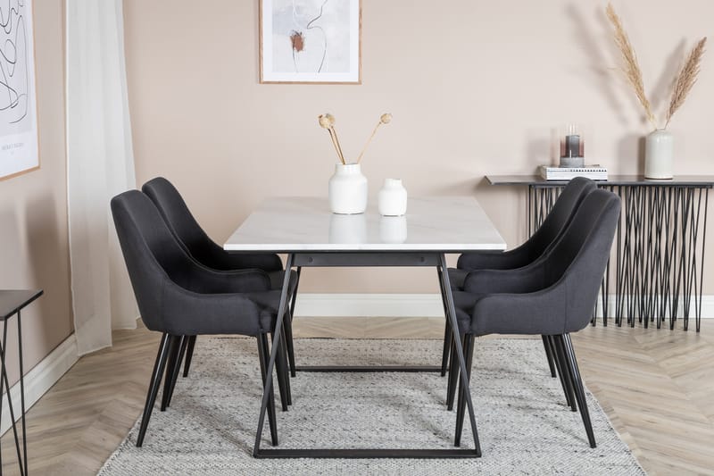 Estelle Matgrupp 140 cm Rektangulär med 4 Plaza stolar - Svart - Products - Möbler - Bord & matgrupp - Matgrupp