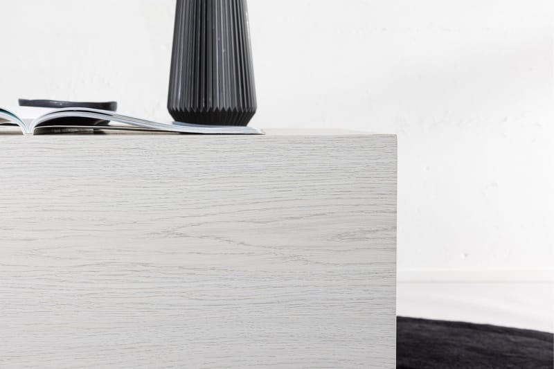 York Soffbord 80x60 cm - Whitewash - Products - Möbler - Bord & matgrupp - Soffbord