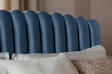 Davia Sänggavel 140 cm - Mörkblå/Sammet - Products - Möbler - Säng - Sängtillbehör & sänggavel - Sänggavel