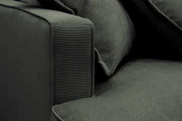 Rossita Lyx 4-sits Extra djup Soffa med Schäslong Höger - Mörkgrön Manchester - Products - Möbler - Soffa - Divansoffa & schäslongsoffa - 4 sits soffa med divan