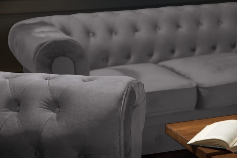 Chesterfield Lyx Soffgrupp 2-sits+Fåtölj Sammet - Mörkgrå - Products - Möbler - Soffa - Soffgrupp - Chesterfield soffgrupp