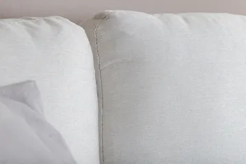 Zoom 2-sits Soffa - Vit - Products - Möbler - Soffa - 2 sits soffa