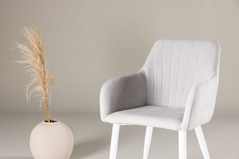 Comfort Karmstol - Ljusgrå - Products - Möbler - Fåtölj & stolar - Matstol & köksstol