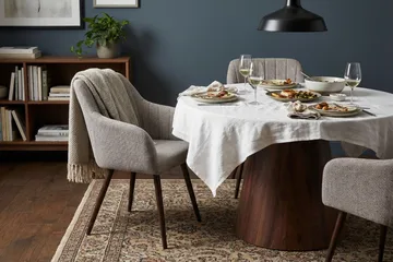 Filippa Matstol - Grå - Products - Möbler - Fåtölj & stolar - Karmstol