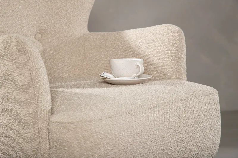 Lincoln Loungefåtölj - Beige - Products - Möbler - Fåtölj & stolar - Fåtölj