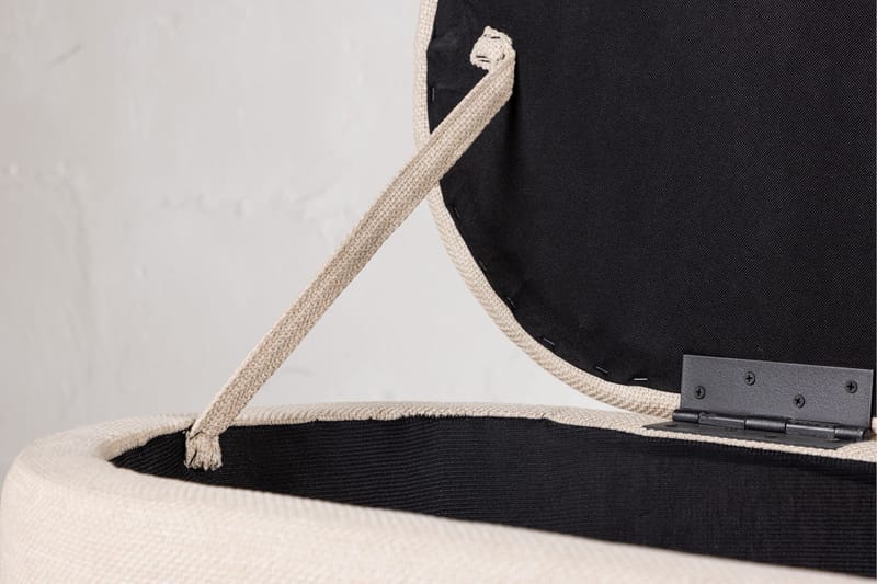 Potenza Fotpall - Offwhite - Products - Möbler - Fåtölj & stolar - Pall & puff - Fotpallar