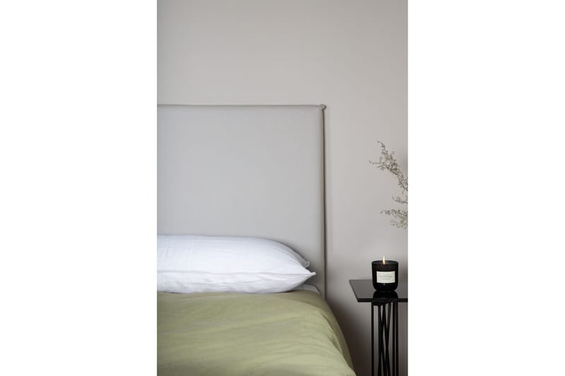 Saga Sänggavelöverdrag 140x180 cm - Grå - Products - Textil & mattor - Tyg - Möbeltyg - Möbelöverdrag innemöbler