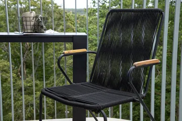 Bois Karmstol Utomhus - Nature - Products - Utemöbler & utemiljö - Balkong & altan - Balkongmöbler - Balkongstol