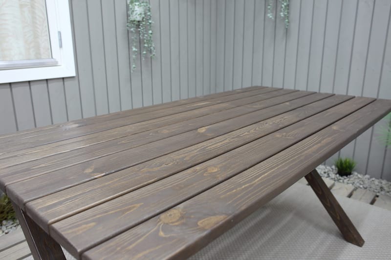 Scottsdale Matbord Utomhus 150 cm - Brun - Products - Utemöbler & utemiljö - Utebord & trädgårdsbord - Matbord utomhus