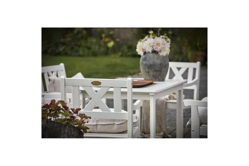 Utebord 135 cm Hillerstorp Läckö - Products - Utemöbler & utemiljö - Utebord & trädgårdsbord - Matbord utomhus